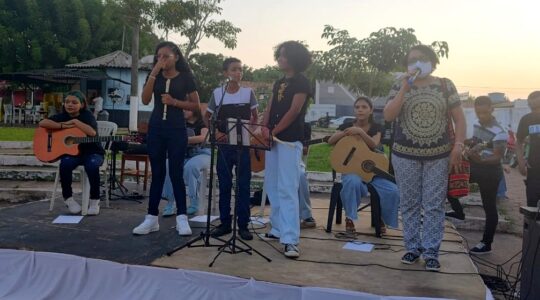 Pinheiro/MA: participantes da oficia de música fazem a primeira apresentação pública